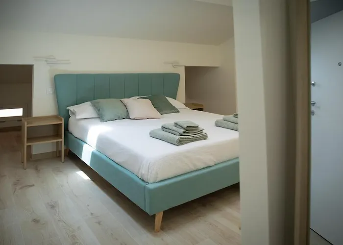 Ghiara Historic Center Apartment