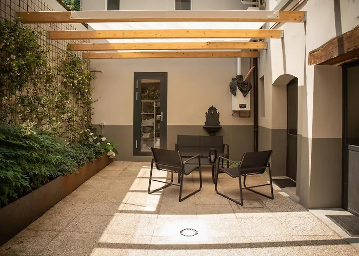 Apartment Ghiara Historic Center Reggio Emilia